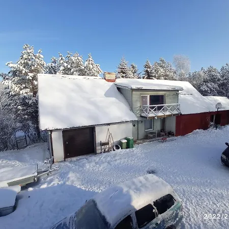 Saadjaerve Kingu Talu Puhkemaja Hébergement de vacances